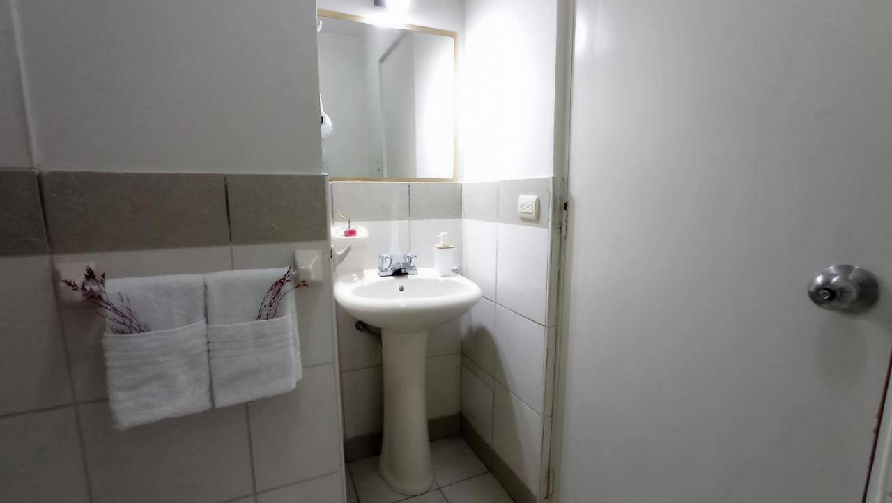 Habitacion Bano Compartido La Paz 2 Lima Eksteriør bilde